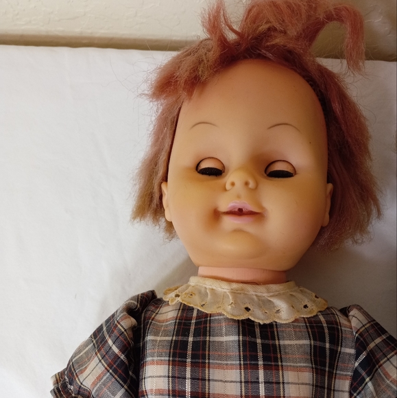 Vtg 1970 Lorrie Doll 20" - Picture 4 of 5